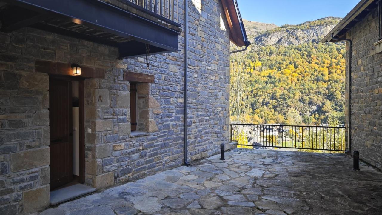 Villa R'Arco - Tucasaenlospirineos Escarrilla Exteriör bild